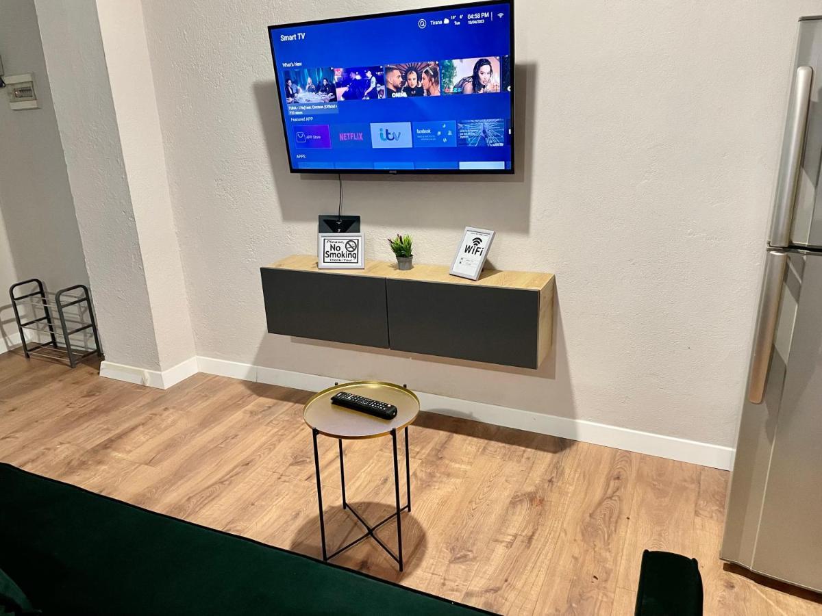 Keon Superb Studio Apartament تيرانا المظهر الخارجي الصورة